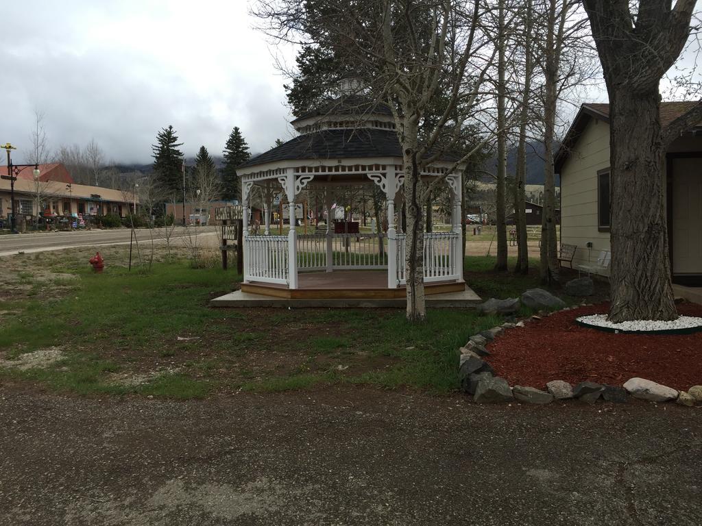 Laguna Vista Lodge Eagle Nest Εξωτερικό φωτογραφία
