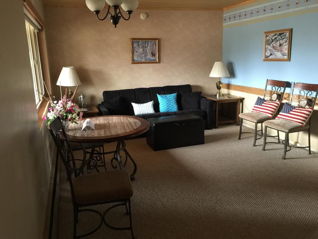 Laguna Vista Lodge Eagle Nest Εξωτερικό φωτογραφία